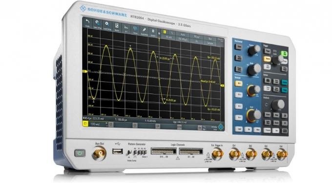 Rohde and Schwarz RTB2002 RTB2004 oscilloscope 4 Channel 300MHz in full working conditions