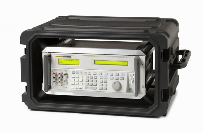 Multifunctional Fluke 5522A Calibrator Practical Stable High Performance